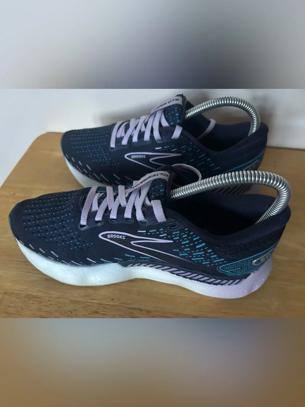 Brooks Womens Glycerin GTS 20 Blue lilac  Running Shoes Sneakers Size 8